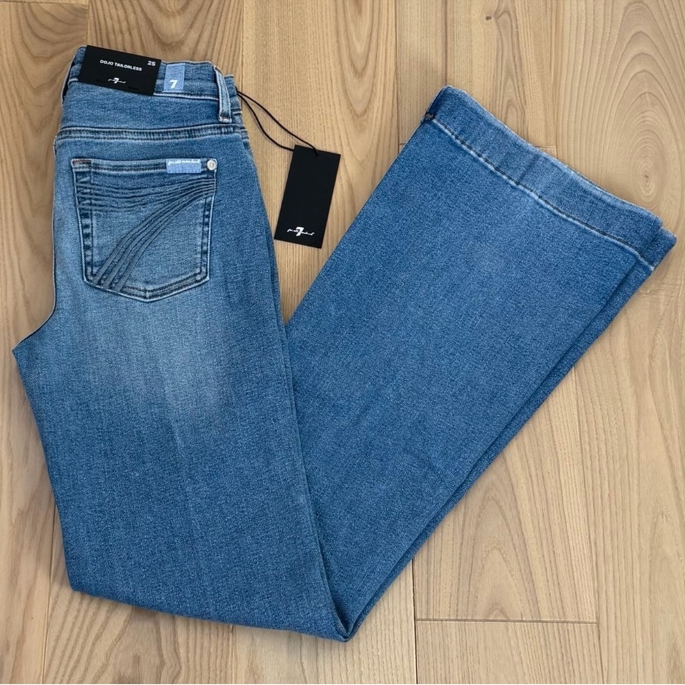 7 For All Mankind Tailorless Dojo Jeans Women's Flare Leg Trousers NWT Size 25